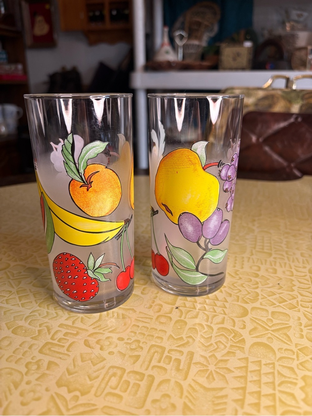 Vintage Fruit Pattern Tall Drinking Glasses - Set of 2